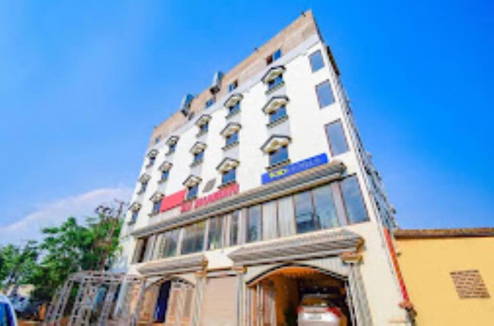 Hotel Sai Jagannath Bhubaneswar Bagian luar foto