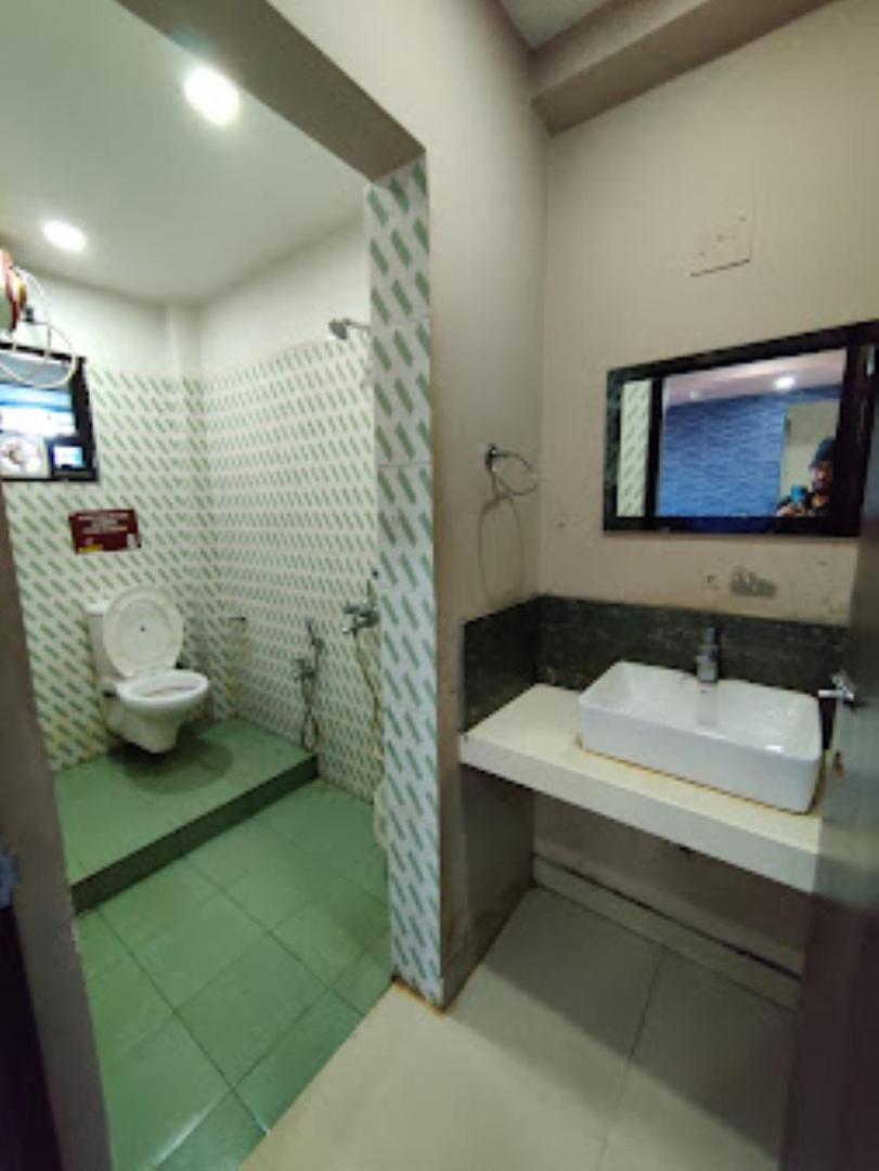 Hotel Sai Jagannath Bhubaneswar Bagian luar foto